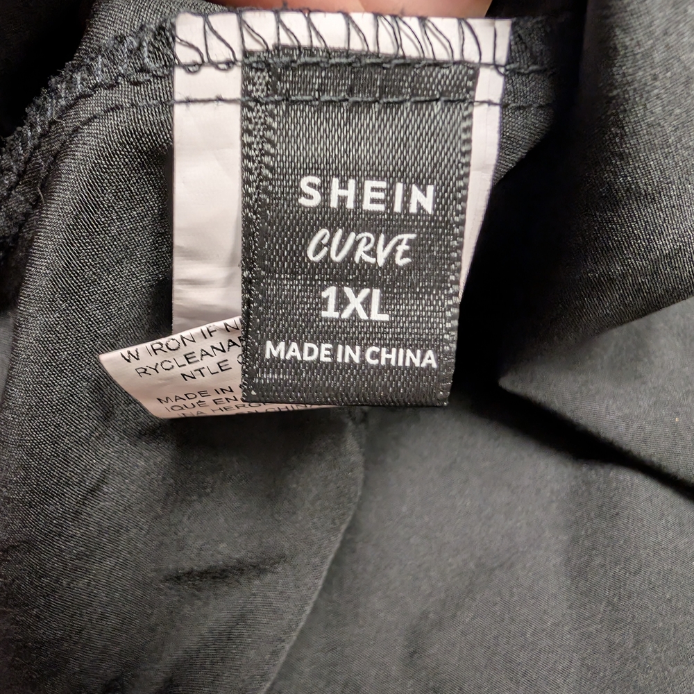 SHEIN Black and Geometric Patterned Blouse - Picture 2 of 4